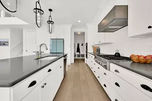 943 S Candlelight Dr, Saratoga Springs, UT 84045 - Photo 16