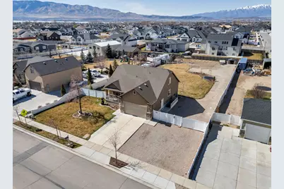 1364 S 500 W, Lehi, UT 84043 - Photo 2