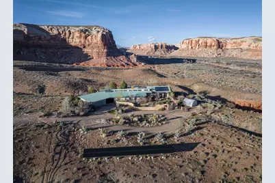 111 W Abby Rd, Bluff, UT 84512 - Photo 52