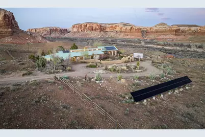 111 W Abby Rd, Bluff, UT 84512 - Photo 16