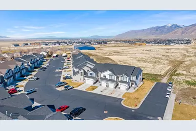 826 N Gleneagles Ct, Tooele, UT 84074 - Photo 30