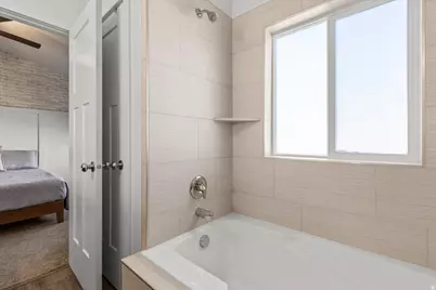 826 N Gleneagles Ct, Tooele, UT 84074 - Photo 20