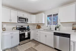 2338 W 4250 S, Roy, UT 84067 - Photo 12