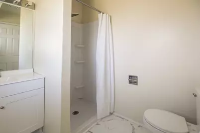 4558 W Valley Dr, Maeser, UT 84078 - Photo 10