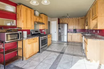 4558 W Valley Dr, Maeser, UT 84078 - Photo 4