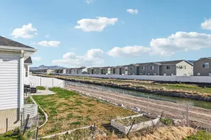 541 S 400 W, Tremonton, UT 84337 - Photo 32