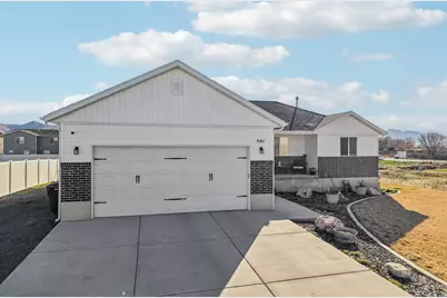 541 S 400 W, Tremonton, UT 84337 - Photo 6