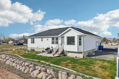 541 S 400 W, Tremonton, UT 84337 - Photo 36