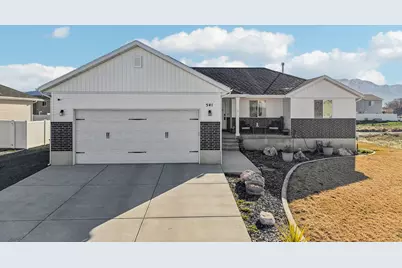 541 S 400 W, Tremonton, UT 84337 - Photo 2