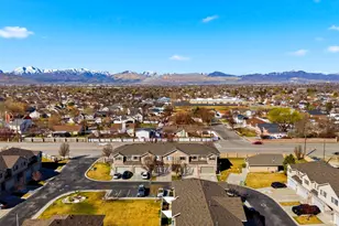 12224 S Madison View Dr, Riverton, UT 84065 - Photo 32