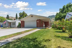 2963 S Grace St E, Salt Lake City, UT 84109 - Photo 2