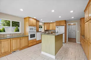 2963 S Grace St E, Salt Lake City, UT 84109 - Photo 6