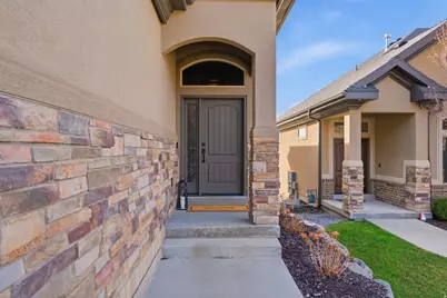 1139 E Sunscape Ln S, Draper, UT 84020 - Photo 4