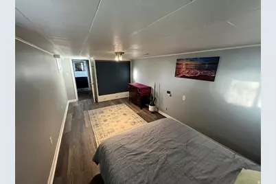2406 E 2100 S, Salt Lake City, UT 84109 - Photo 14