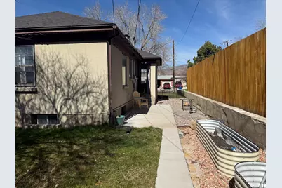 2406 E 2100 S, Salt Lake City, UT 84109 - Photo 24