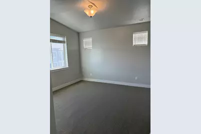 689 N 380 W, Vineyard, UT 84059 - Photo 4