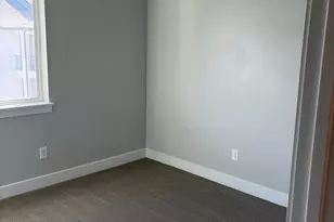 689 N 380 W, Vineyard, UT 84059 - Photo 8