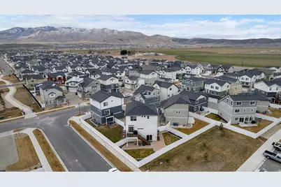 106 E Polaris Dr, Saratoga Springs, UT 84045 - Photo 40