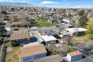 4911 S 3535 W, Taylorsville, UT 84129 - Photo 28