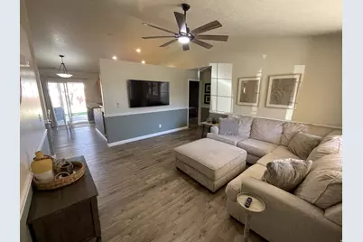 1848 S Bridle Cir, Washington, UT 84780 - Photo 6