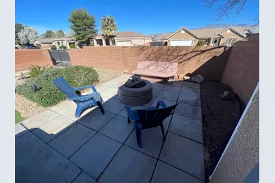 1848 S Bridle Cir, Washington, UT 84780 - Photo 18