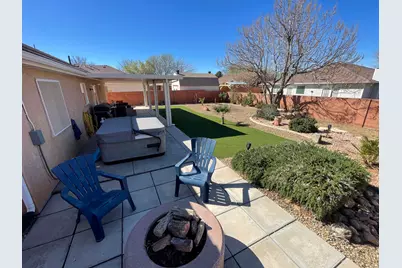 1848 S Bridle Cir, Washington, UT 84780 - Photo 16