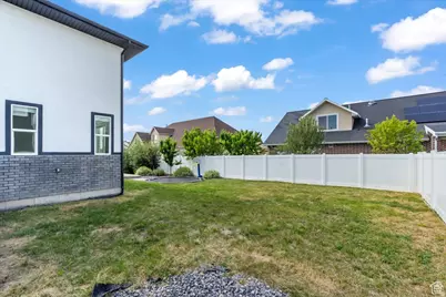 732 W 800 S, Springville, UT 84663 - Photo 32