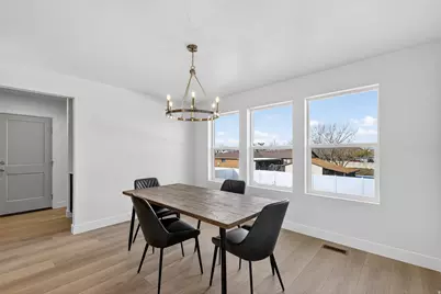 1679 S 3875 W #401, Taylor, UT 84401 - Photo 14