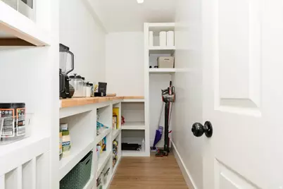 1440 N 1600 E, Logan, UT 84341 - Photo 8