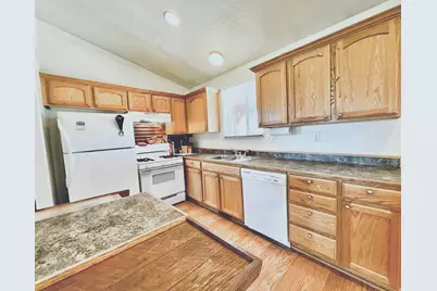 19600 N 8250 E, Mount Pleasant, UT 84647 - Photo 12