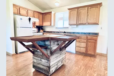 19600 N 8250 E, Mount Pleasant, UT 84647 - Photo 14