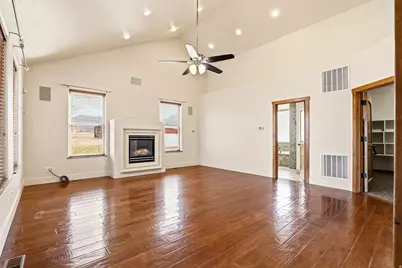 350 N 500 E, Levan, UT 84639 - Photo 12