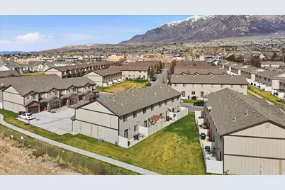 1912 N 300 W, Harrisville, UT 84414 - Photo 38