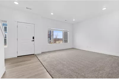 1104 N 1880 W, Farmington, UT 84025 - Photo 4