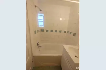 679 E 2nd Ave N, Salt Lake City, UT 84103 - Photo 18