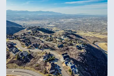 1565 E Trail Crest Ct #18, Draper, UT 84020 - Photo 12