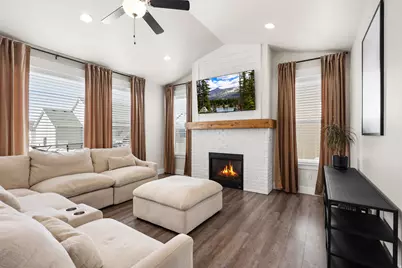 1567 N 550 E, North Ogden, UT 84404 - Photo 10