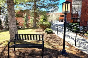 850 S Donner Way, Salt Lake City, UT 84108 - Photo 2