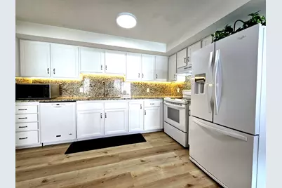 850 S Donner Way #300, Salt Lake City, UT 84108 - Photo 2