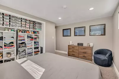 8546 S 1330 E, Sandy, UT 84093 - Photo 14