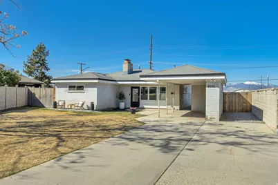 8546 S 1330 E, Sandy, UT 84093 - Photo 2