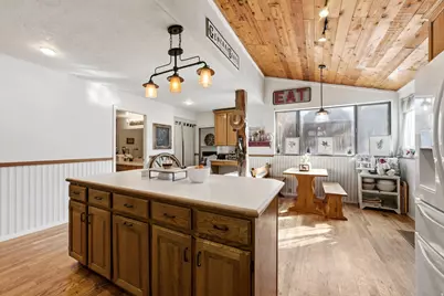 16 S 200 E, Centerville, UT 84014 - Photo 10