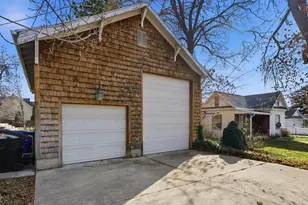 16 S 200 E, Centerville, UT 84014 - Photo 52