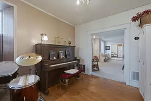 16 S 200 E, Centerville, UT 84014 - Photo 36