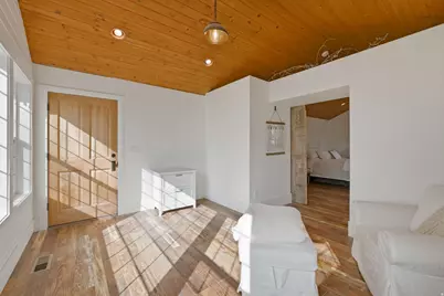 16 S 200 E, Centerville, UT 84014 - Photo 22