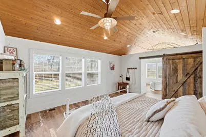 16 S 200 E, Centerville, UT 84014 - Photo 2