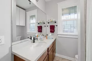 983 S 1000 E, Salt Lake City, UT 84105 - Photo 20