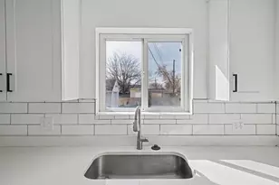 1117 W 500 N, Salt Lake City, UT 84116 - Photo 4