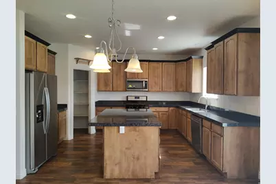 377 W 2030 N, Tooele, UT 84074 - Photo 4