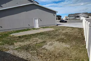 377 W 2030 N, Tooele, UT 84074 - Photo 38